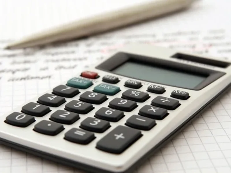accountant-1238598_640.jpg